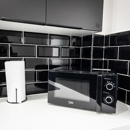 Newly Refurbished 6 Person En-Suite Apartment Tyne & Wear Newcastle Upon Tyne Killingworth Екстер'єр фото