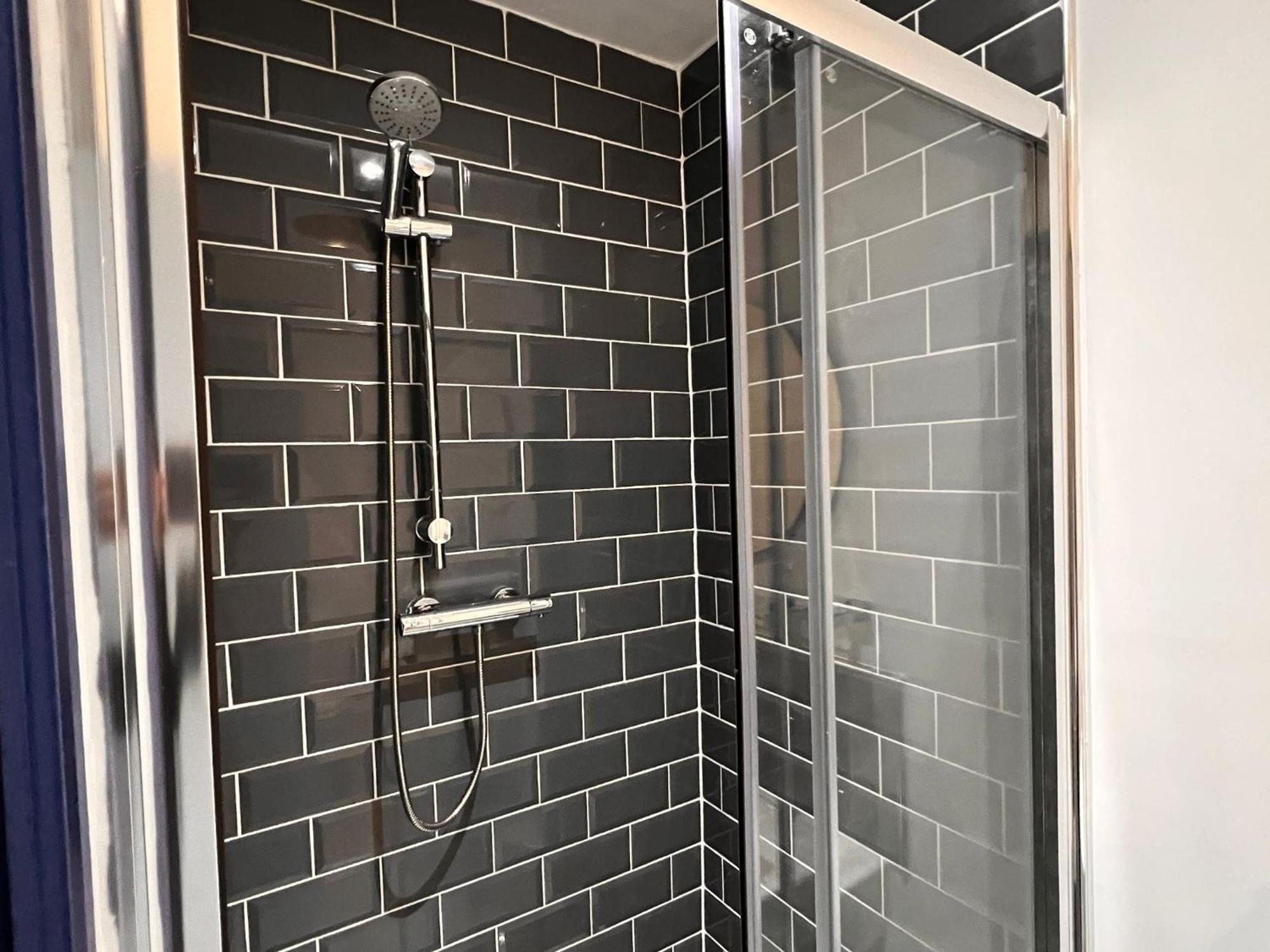 Newly Refurbished 6 Person En-Suite Apartment Tyne & Wear Newcastle Upon Tyne Killingworth Екстер'єр фото